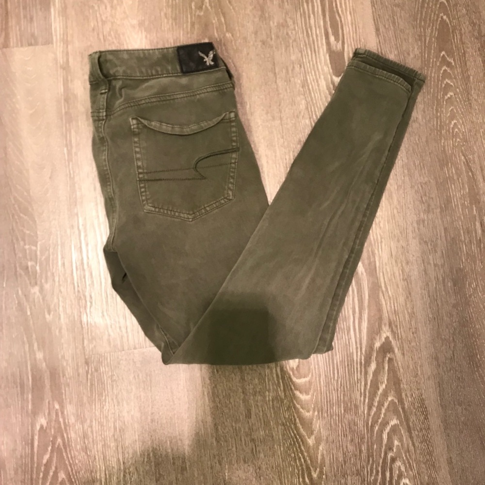 AE High-Waisted Jegging